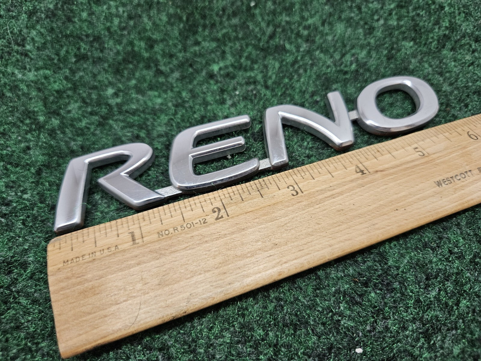 05 06 07 08 SUZUKI RENO REAR GATE LID CHROME EMBLEM LOGO BADGE SYMBOL OEM GL3