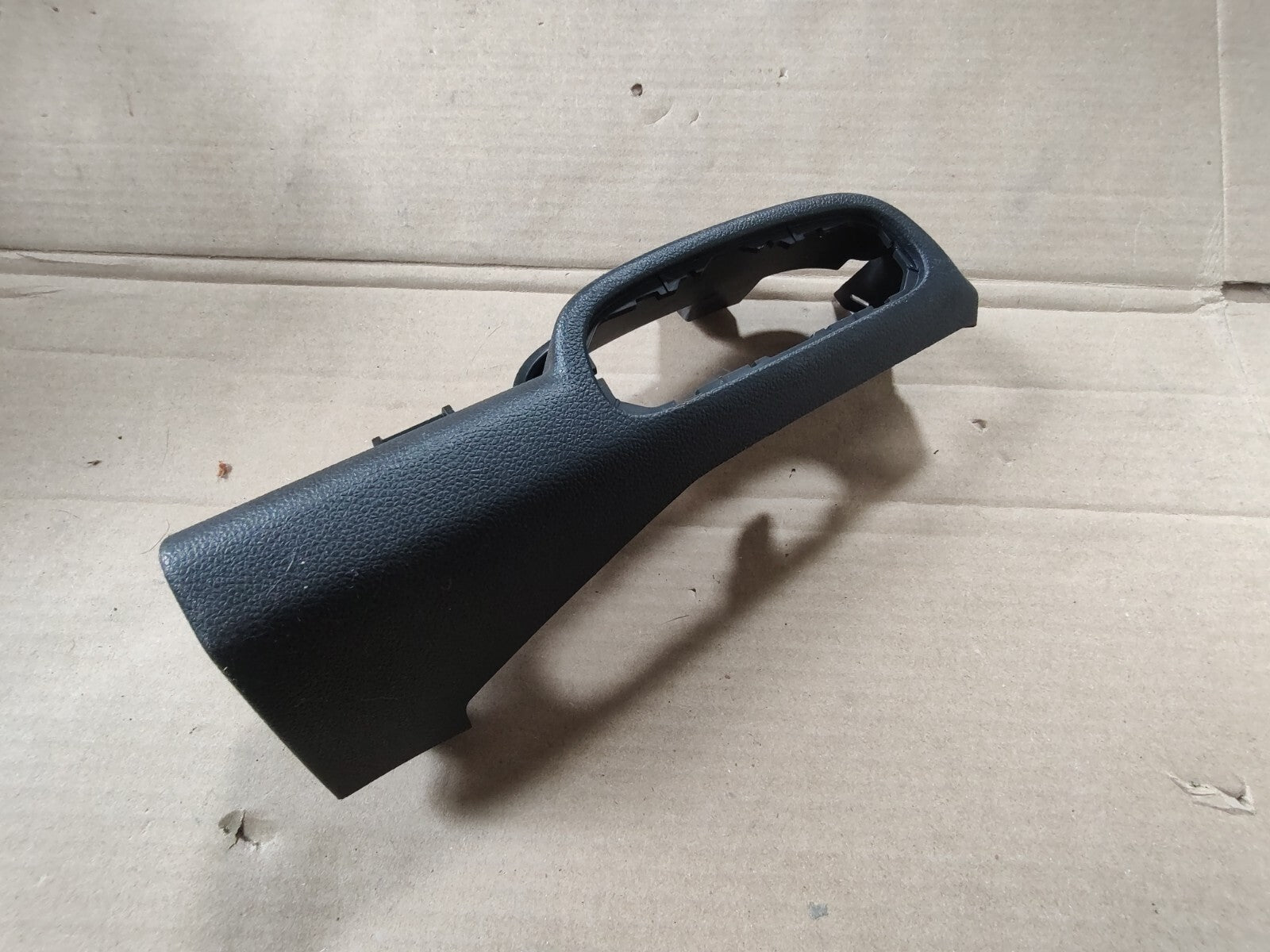 2020-2024 CHEVROLET  TRAILBLAZER  HEADLIGHT CONTROL SWITCH  Bezel Trim OEM EL6