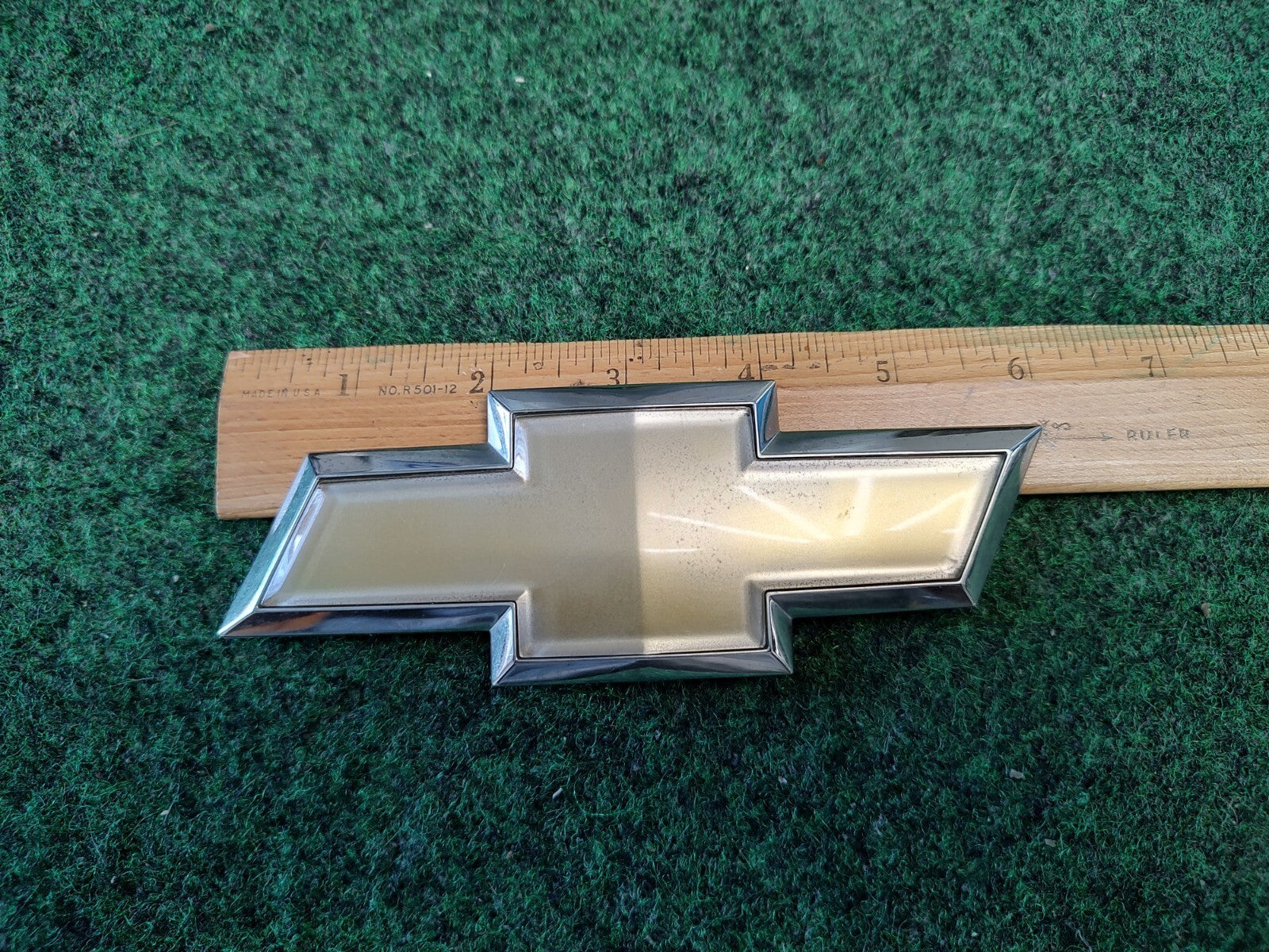 2008-2012 Chevy Malibu Rear Trunk Emblem Logo Badge Bowtie Bow Tie OEM 2M9