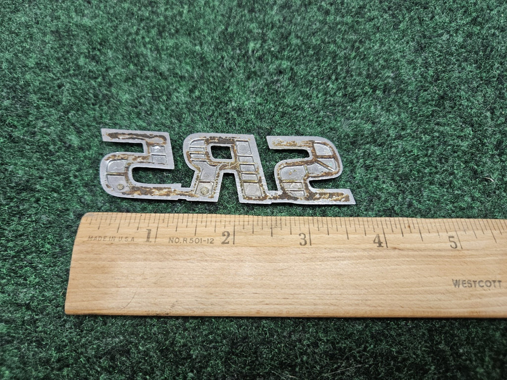 SR5 Side Rear Nameplate Emblem Logo Sign Badge 7S7