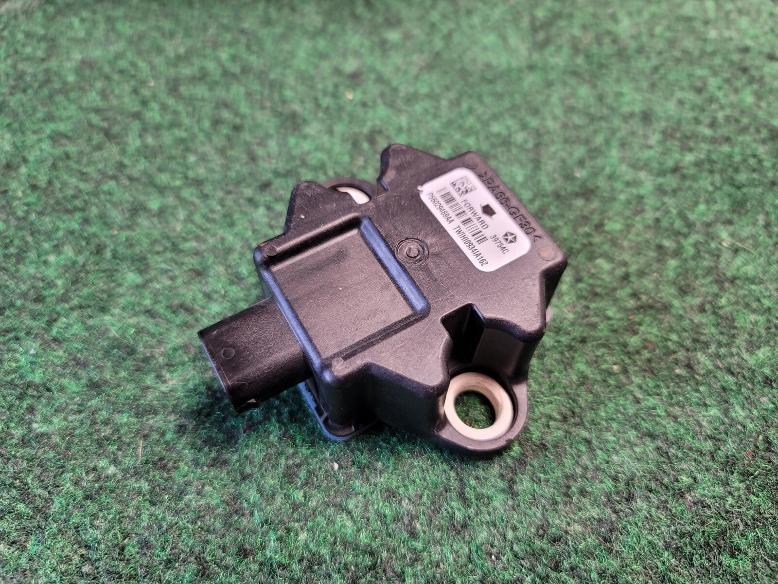 2011-2018 Grand Cherokee Durango YAW Rate Dynamics Sensor Module 56029469AA 2M3