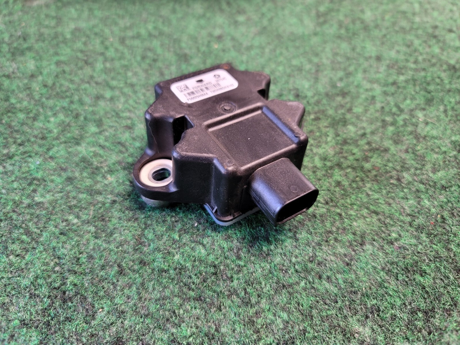 2011-2018 Grand Cherokee Durango YAW Rate Dynamics Sensor Module 56029469AA 2M3