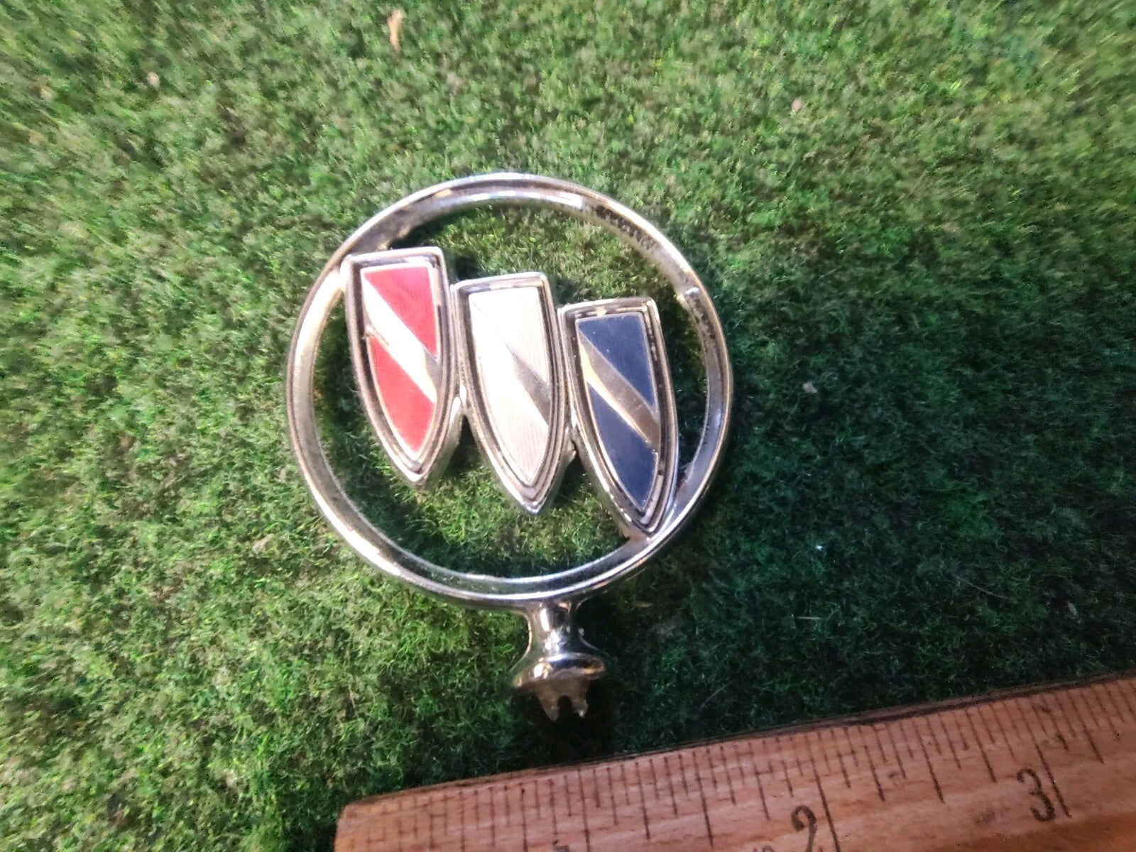 Vintage Buick Auto Car Tri-Shield Hood Ornament Emblem Medallion 2" Inch 4S3