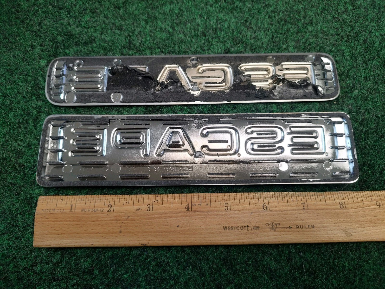 (2) 2008 09 10 11 12 FORD ESCAPE XLT REAR GATE CHROME EMBLEM LOGO BADGE OEM 1S7