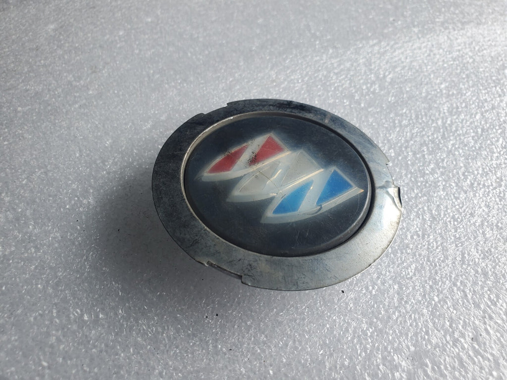 Buick OEM Vintage Wire Wheel Hubcap Center Cap Hub Cover Dust Cap 8021