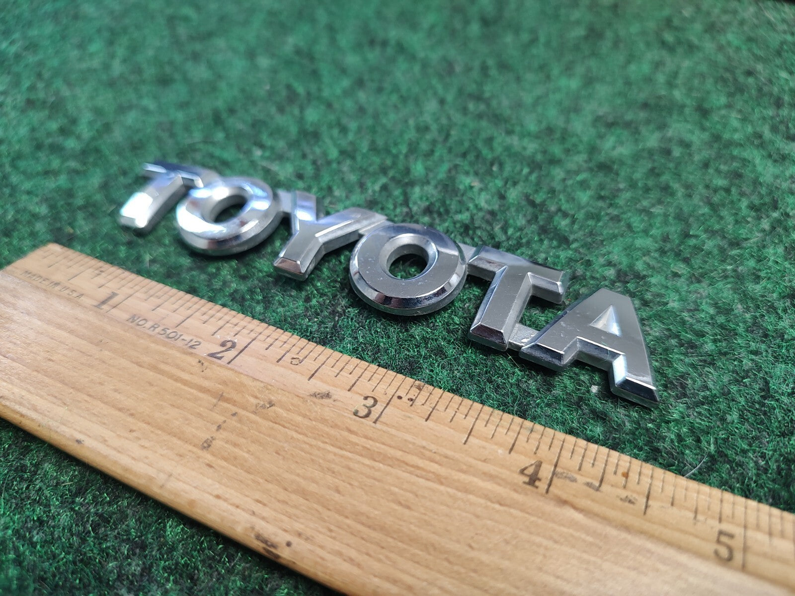 Toyota Chrome Plastic 4.5" Emblem Badge Logo Nameplate Name Plate Insignia 1S9