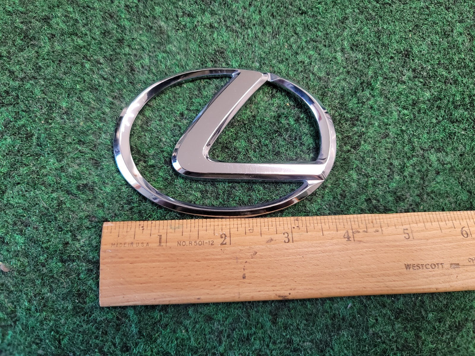 1992 1993 1994 1995 1996 Lexus ES300 Rear Trunk Badge Emblem 2198 OEM 2M2