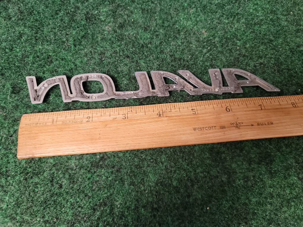 2000-2004 Toyota Avalon Rear Trunk Lid Tailgte Emblem 75442AC030 OEM 5S8