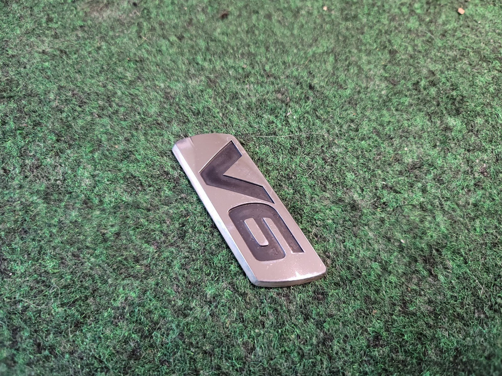 1998-2007 HONDA ACCORD V6 REAR EMBLEM BADGE SYMBOL OEM 7L1