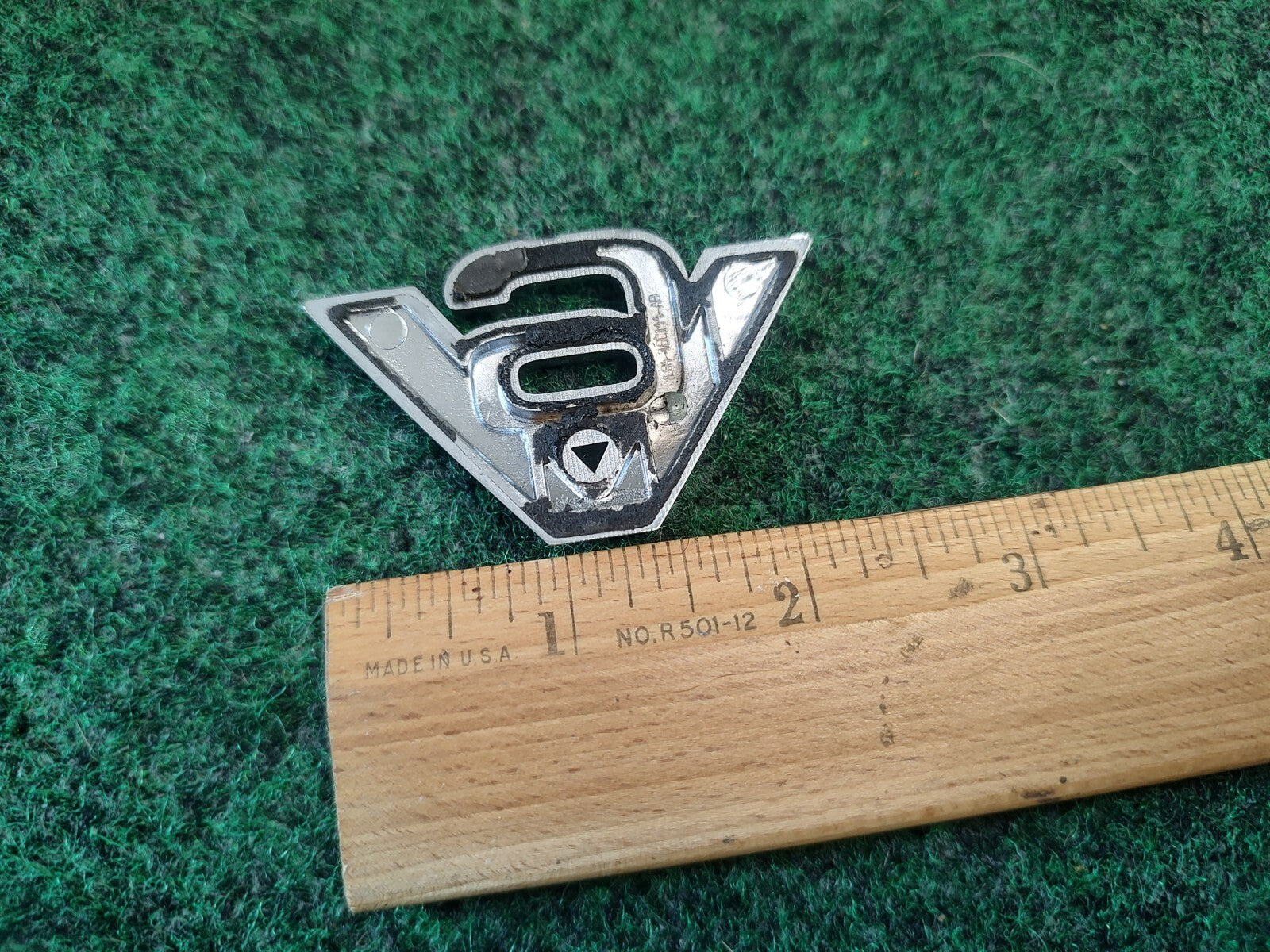 Ford Escape V6 Front Side Fender Emblem Chrome OEM YL8416C144AB 3S9
