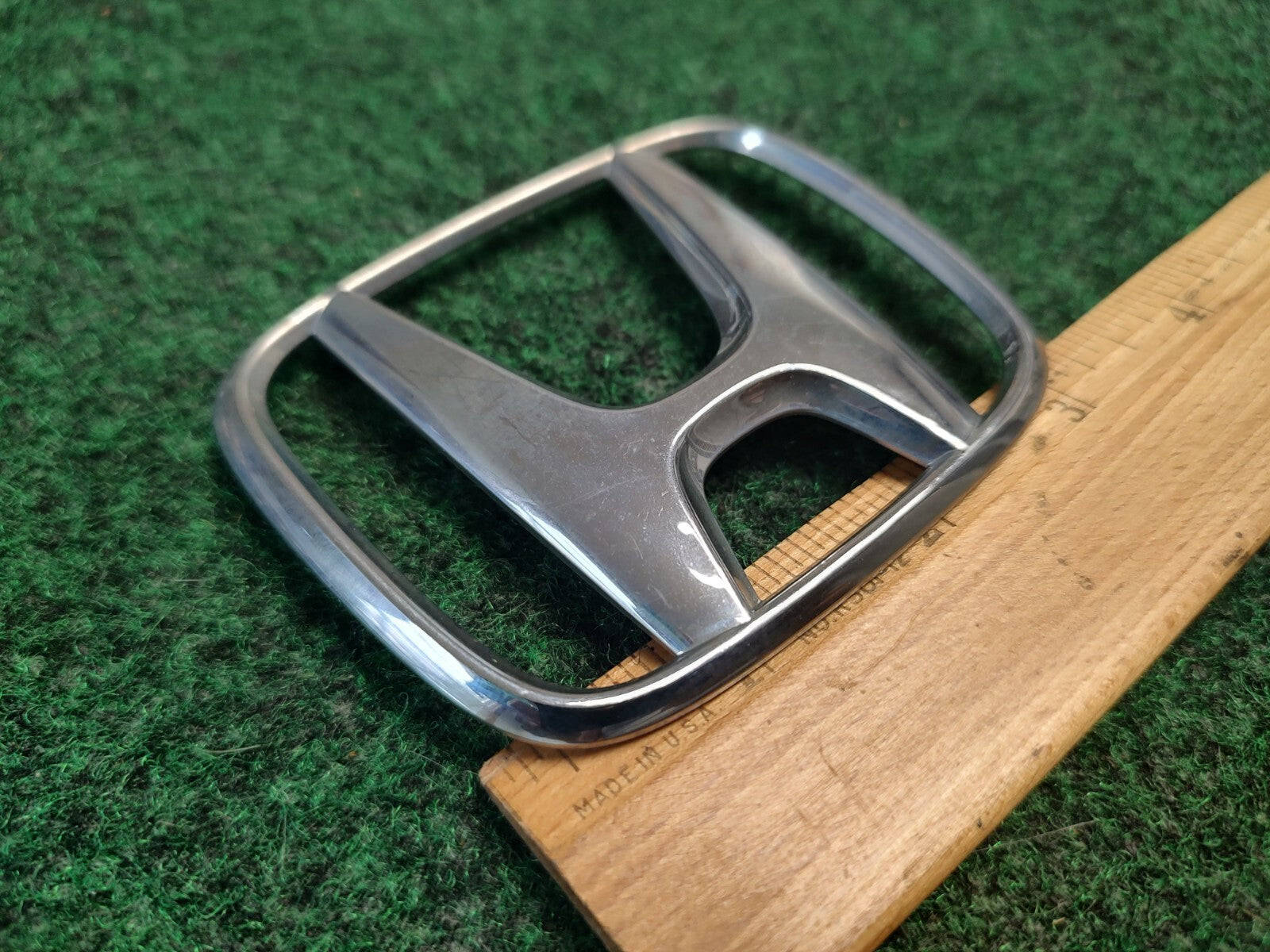 2006-2011 Honda Civic Coupe 2DR Rear Trunk Lid Badge Emblem 75701-SDN-0000 4S3