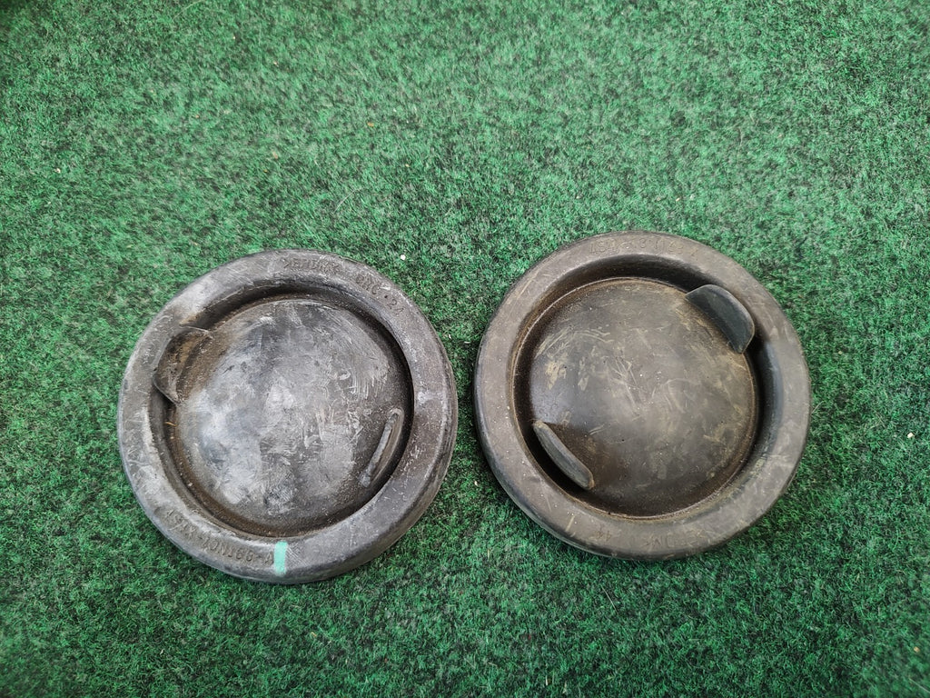 2 - FORD LINCOLN MERCURY HEADLIGHT DUST COVER 4S4X-13N168-A OEM 1S4