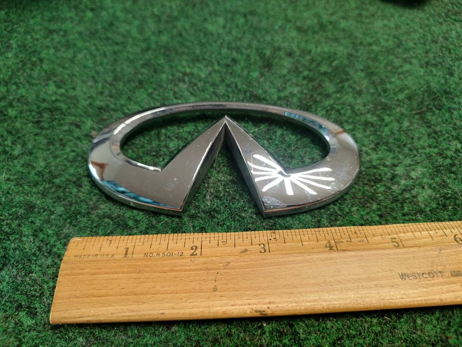 2006 2007 2008 INFINITI M35 M45 REAR TRUNK CHROME EMBLEM BADGE 84890 EH100 3S2