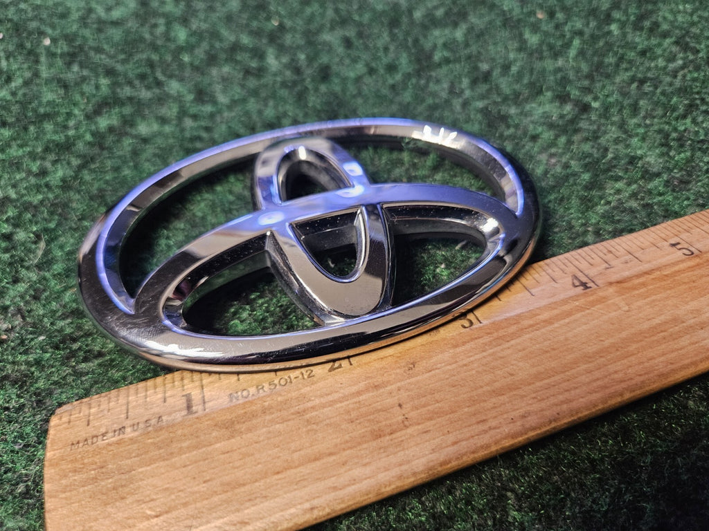 2006-2012 Toyota RAV4 Rear Trunk Hatch Emblem Badge Logo Chrome OEM Genuine 6L4