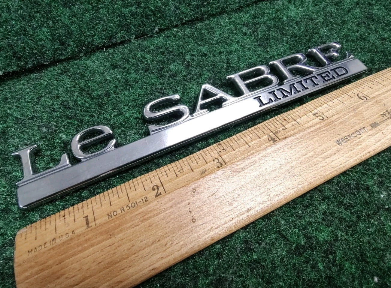 97 98 99 BUICK LESABRE LIMITED REAR LID SIDE EMBLEM LOGO BADGE SYMBOL OEM 5S5