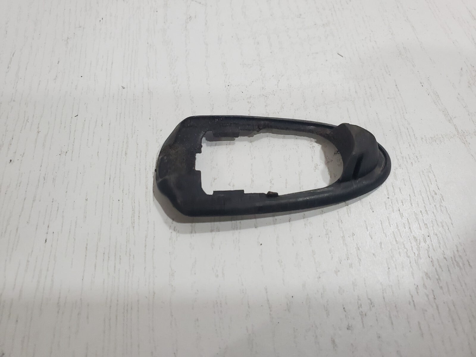 02-15 MINI COOPER R50 R53 R55 LEFT RIGHT EXTERIOR DOOR HANDLE RUBBER OEM 6L6