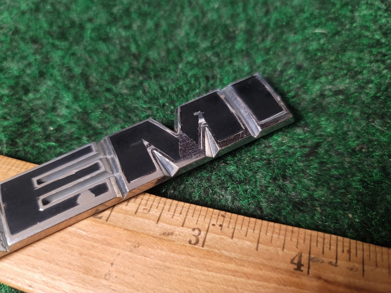 2006-2010 Dodge Charger HEMI Emblem Front Fender Badge Symbol Logo Genuine 5S2