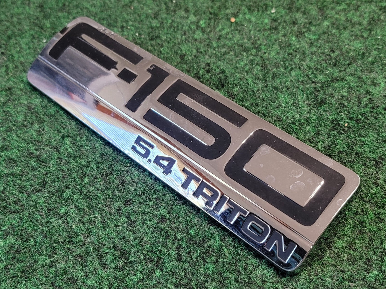 2004-2008 Ford F150 Triton Fender Emblem 5L34-16B114-PA Chrome LH RH OEM 7L1