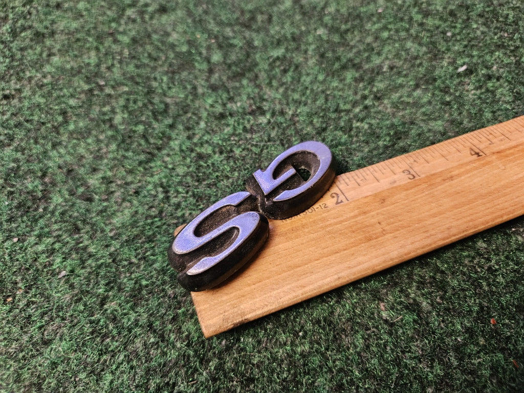 1995-1997 Mercury Mystique "GS" Plastic Trunk Emblem OEM 4M6