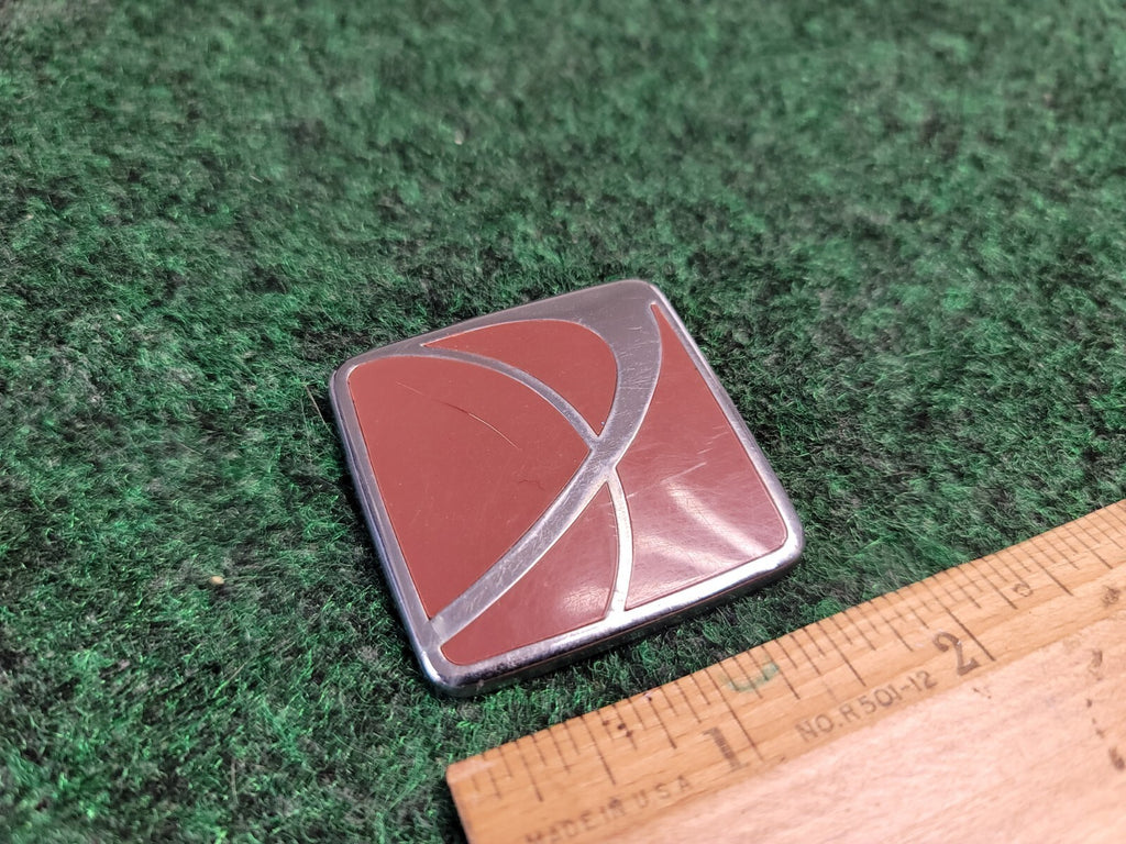 2000-2001 Saturn OEM 1997-2002 S-Series L-Series Emblem Badge Logo 23137006 1M5