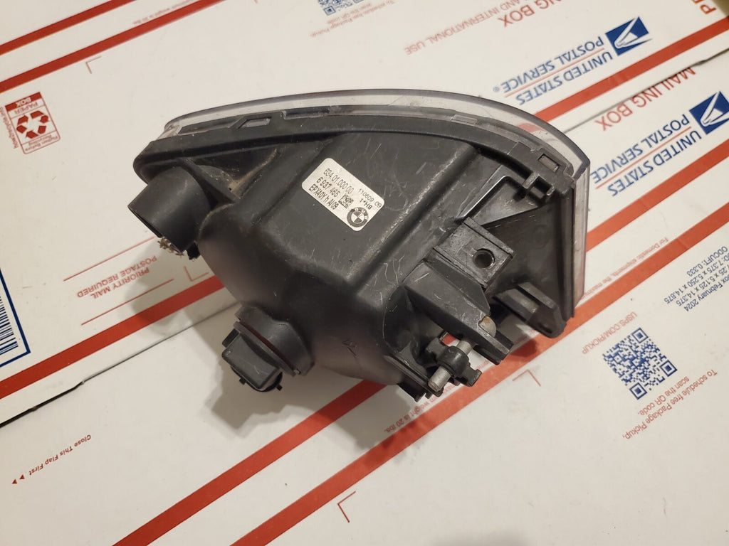 OEM | 2007 -- 2011 BMW 3 Series Coupe (E92) Fog Light Left Driver 6 937 465 CB1