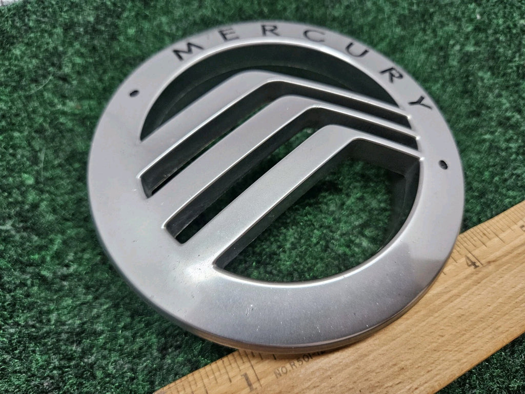 2002-05 Mercury Mountaineer Front Grille Emblem OEM Motorcraft 3l24-8B262-AA GL2