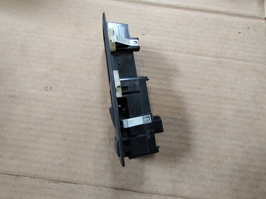 2011-2014 DODGE CHRYSLER RIGHT RH FRONT POWER WINDOW SWITCH 56046822AD OEM BL9