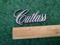 OLDSMOBILE CUTLASS EMBLEM BADGE SYMBOL LOGO SIGN VINTAGE OEM 2S7