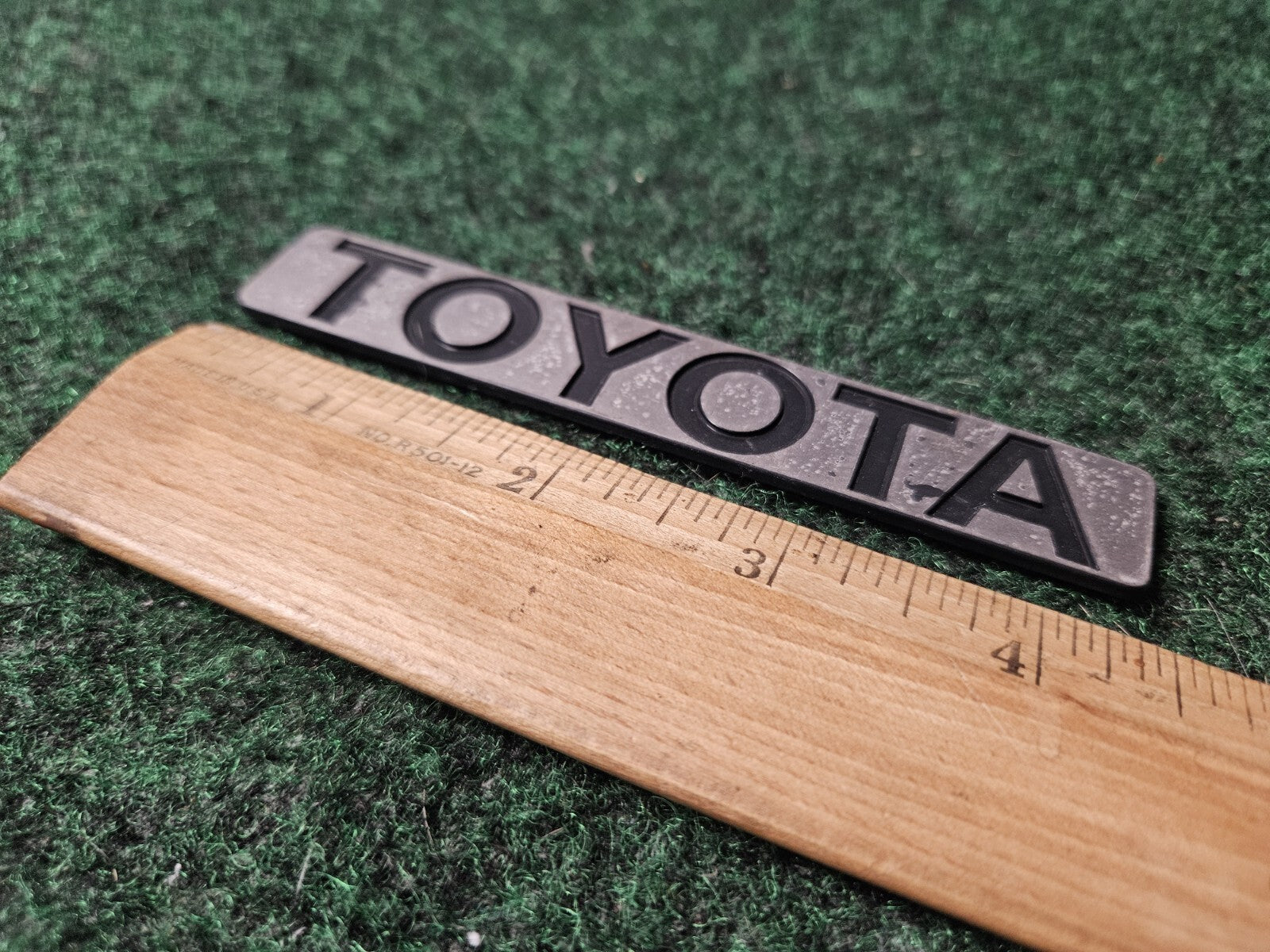 Toyota Emblem Name Plate Nameplate Badge Logo ~4.5'' OEM 9L2