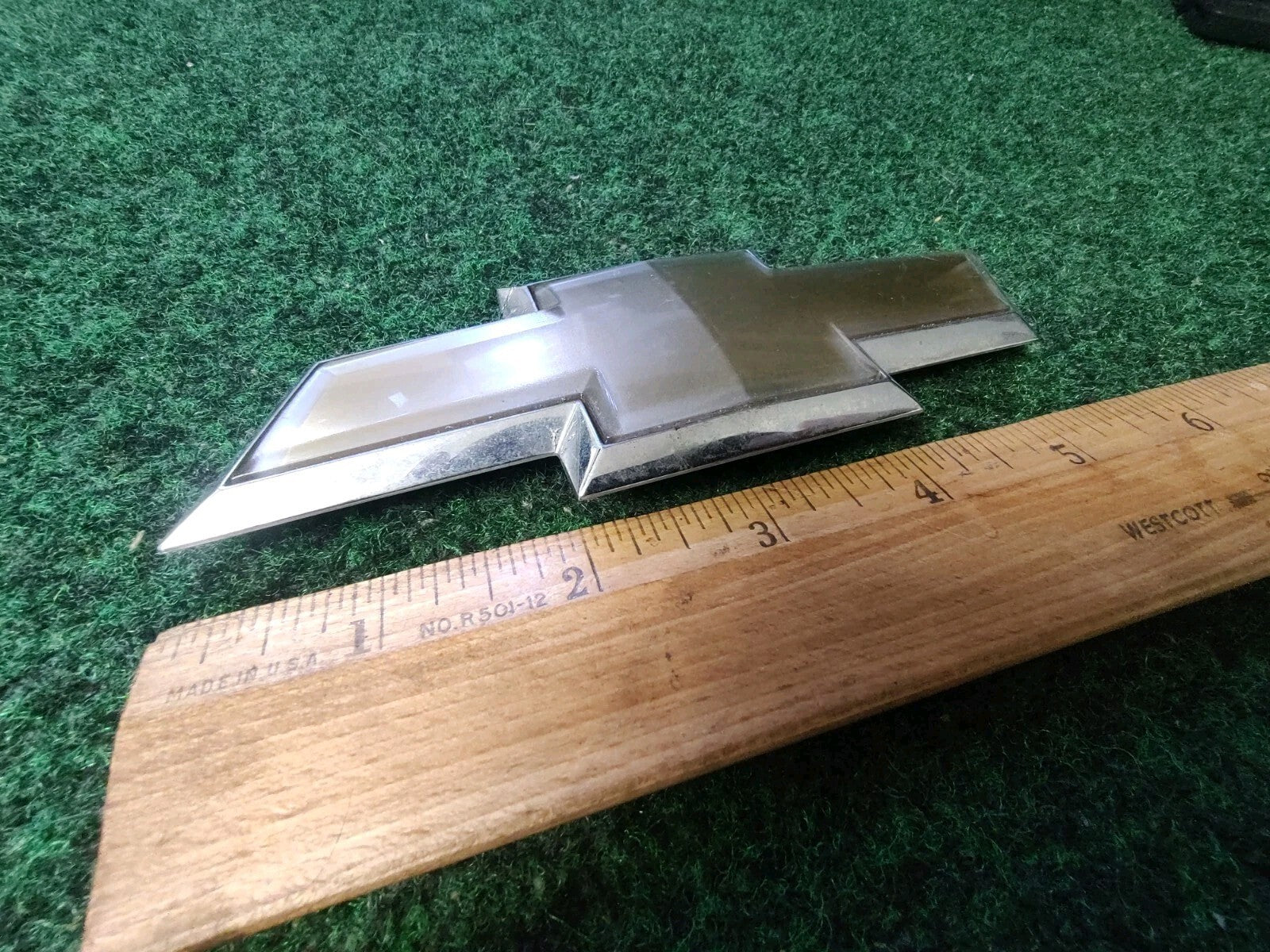 2008-2012 Chevy Malibu Rear Trunk Emblem Logo Badge Bowtie Bow Tie OEM 4S3