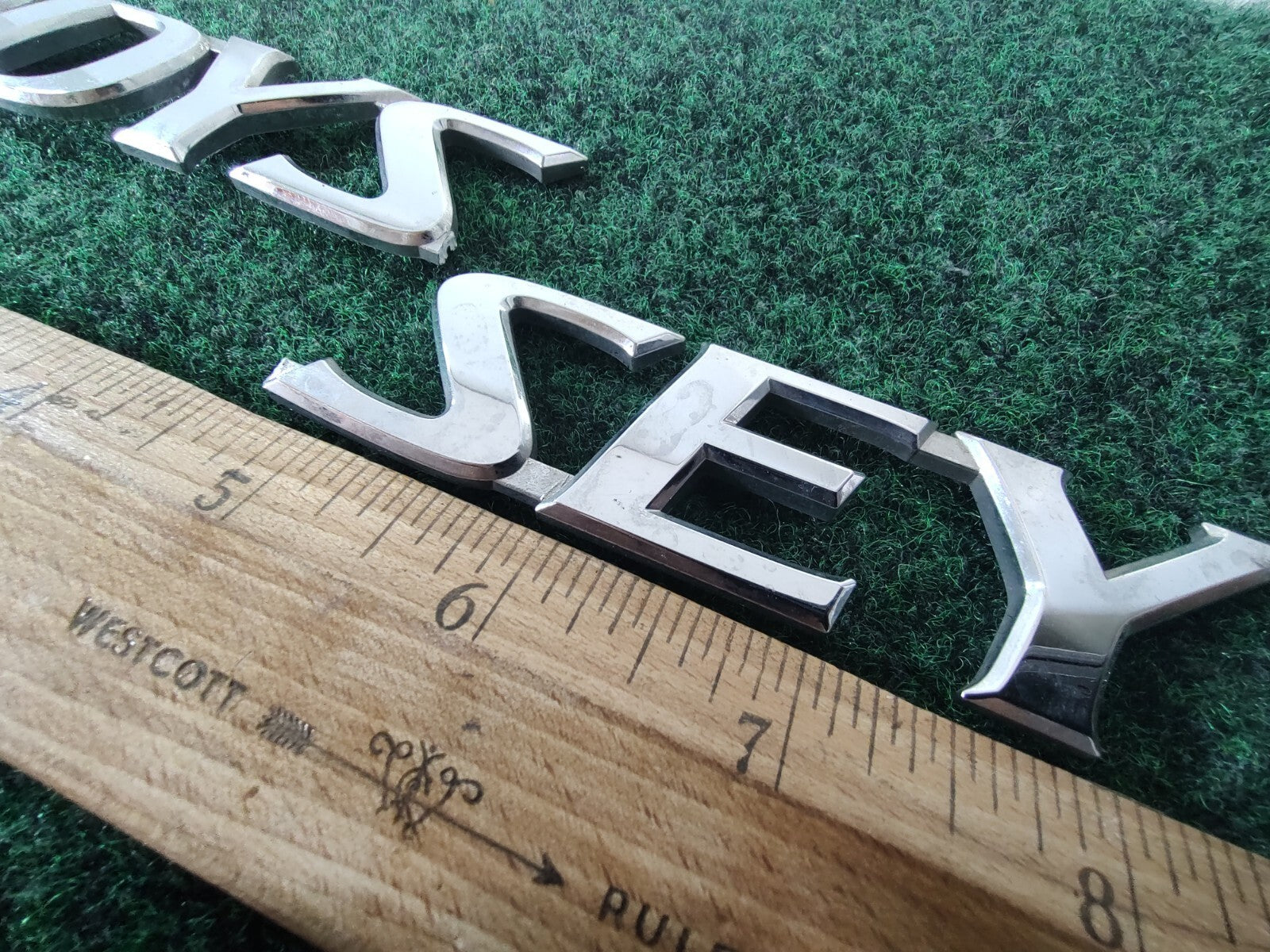 05-10 HONDA ODYSSEY REAR GATE LID EMBLEM LOGO BADGE SYMBOL CHROME LETTERS 6S8