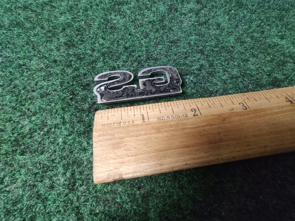 00 01 02 03 MERCURY SABLE " GS " REAR GATE EMBLEM BADGE SYMBOL LOGO USED OEM 8L3