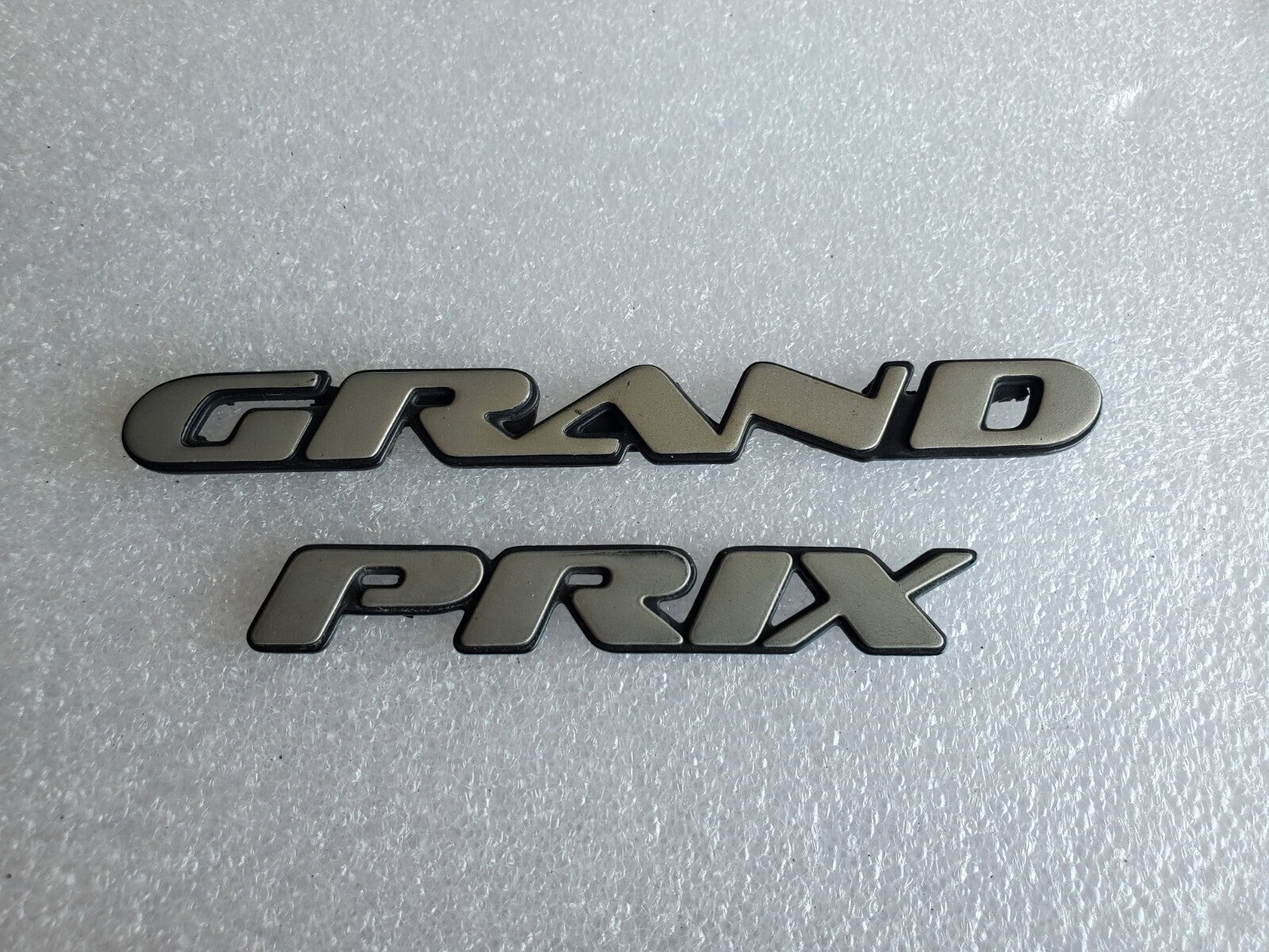 1997 1998 1999 2003 Pontiac Grand Prix Door Name Plate Gray NAMEPLATE OEM VNTG