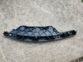 14-16 JEEP GRAND CHEROKEE OEM DRIVER SIDE LH SIGNAL LIGHT BRACKET 6002TM0196 JT1