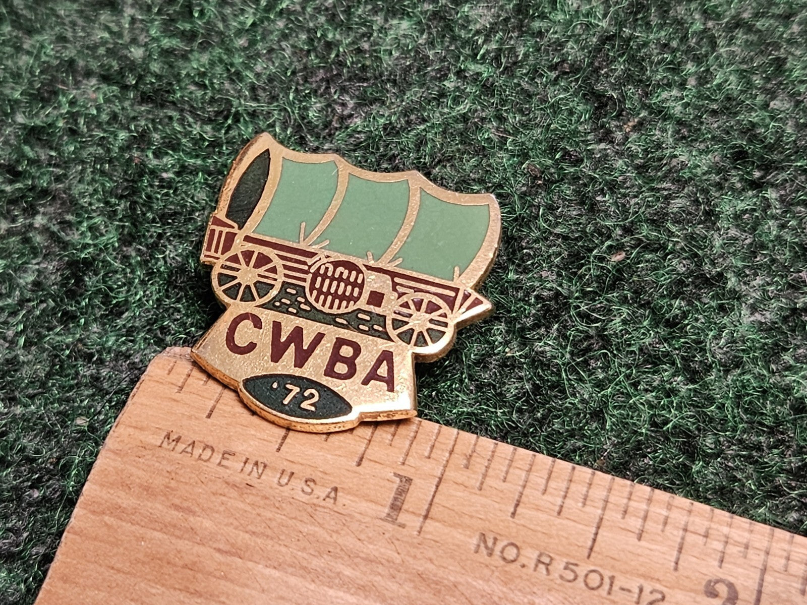 CWBA 1972 Covered Wagon Green Enamel Souvenir Goldtone Metal Lapel Pin Pinback