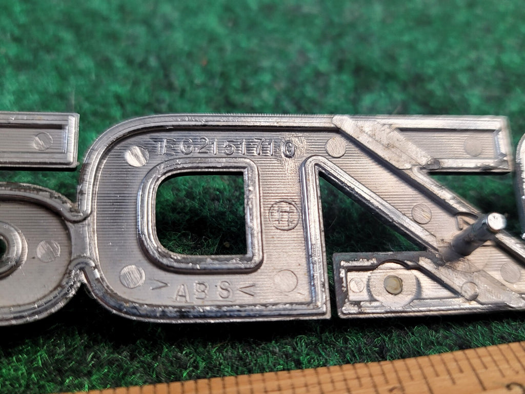07 08 09 MAZDA CX-7 CX7 REAR GATE LID EMBLEM LOGO BADGE SYMBOL USED OEM 1M3