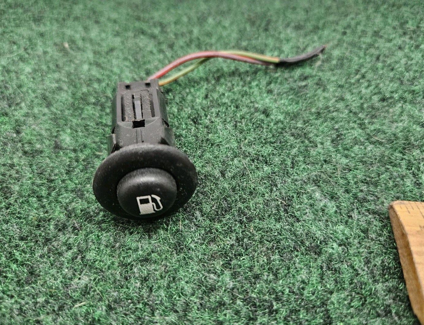 Dodge Durango Jeep Grand Cherokee Fuel Door Switch Access Button Mopar OEM 7S7