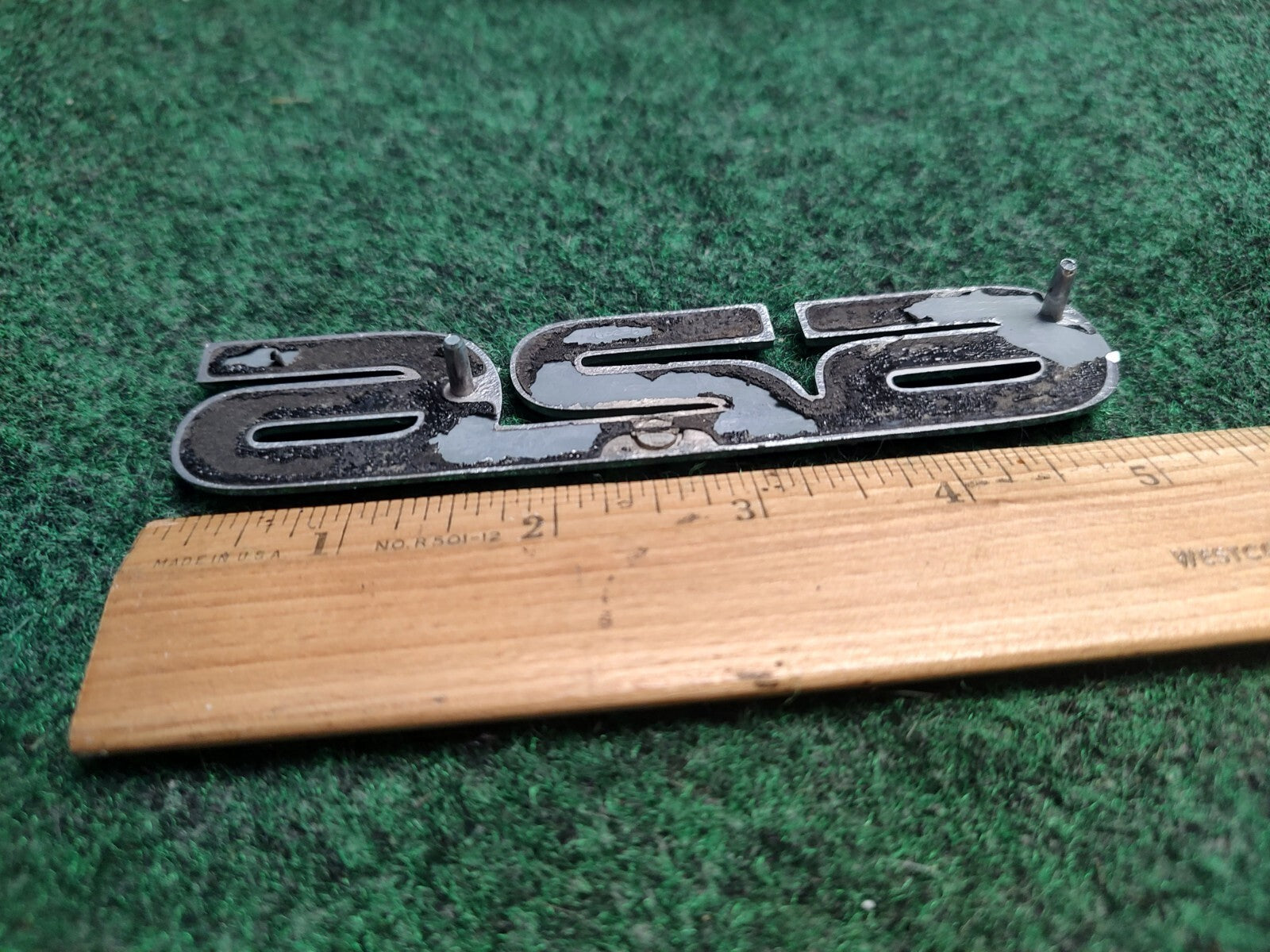 00 01 02 MAZDA 626 REAR LID EMBLEM LOGO BADGE SIGN SYMBOL OEM Name Plate 2S5