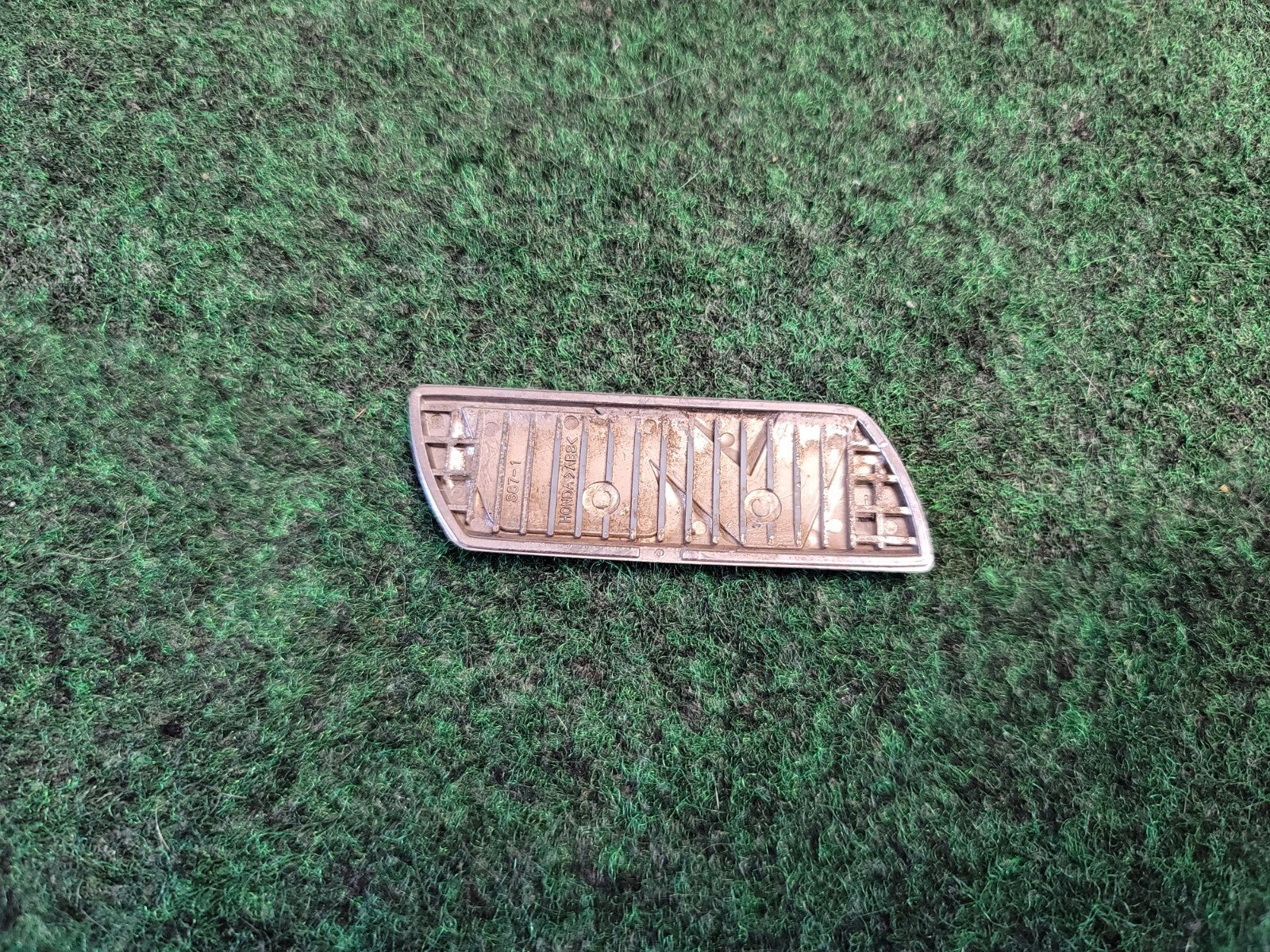 1998-2007 HONDA ACCORD V6 REAR EMBLEM BADGE SYMBOL OEM 7L1