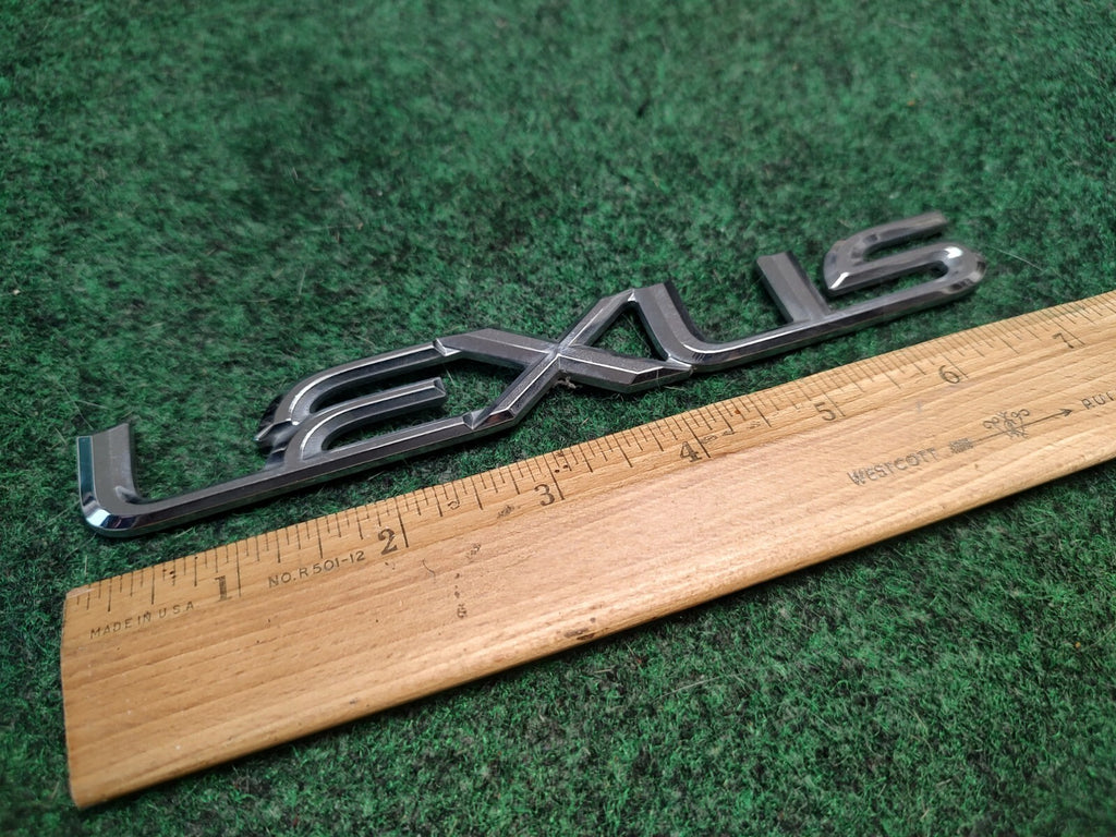 LEXUS ES300 Rear Emblem Trunk Badge Logo Chrome Name Plate Nameplate 3S5