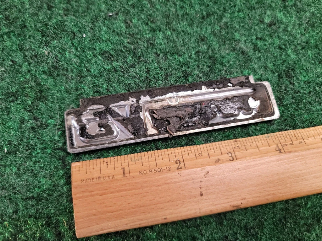 97-04 Ford F-150 Triton V8 Emblem Logo Letters Symbol Badge Body Side Fender 2M6
