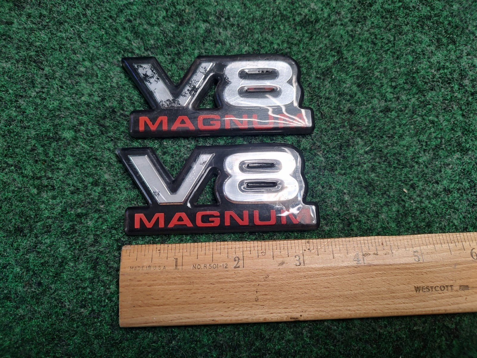 (2) 94 95 96 97 98 99 00 01 DODGE RAM V8 MAGNUM SIDE EMBLEM LOGO BADGE SIGN 4S9