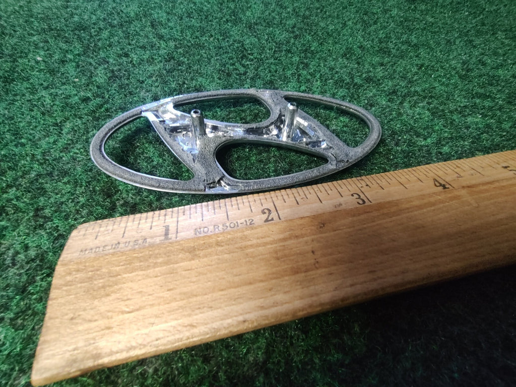 Hyundai Emblem Logo Symbol Badge Chrome OEM Nameplate Name Plate 1S9