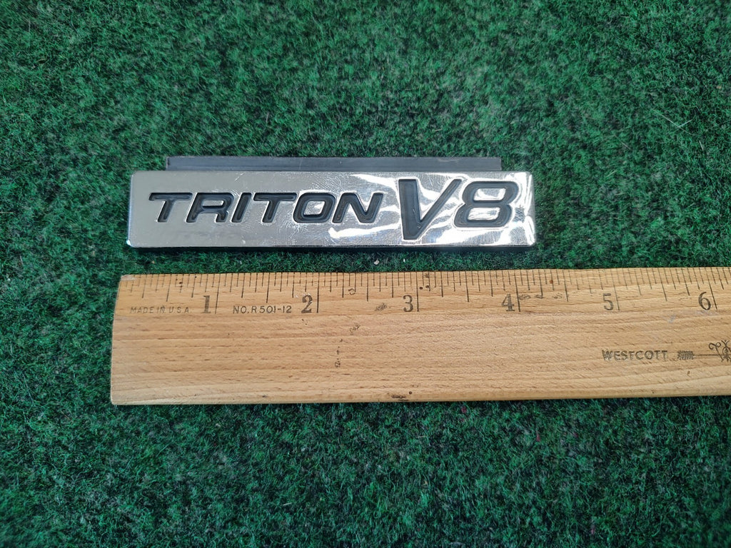 Ford OEM 1999-2004 F150 F250 F350 Triton V8 Emblem Badge Logo Nameplate Name 3S7