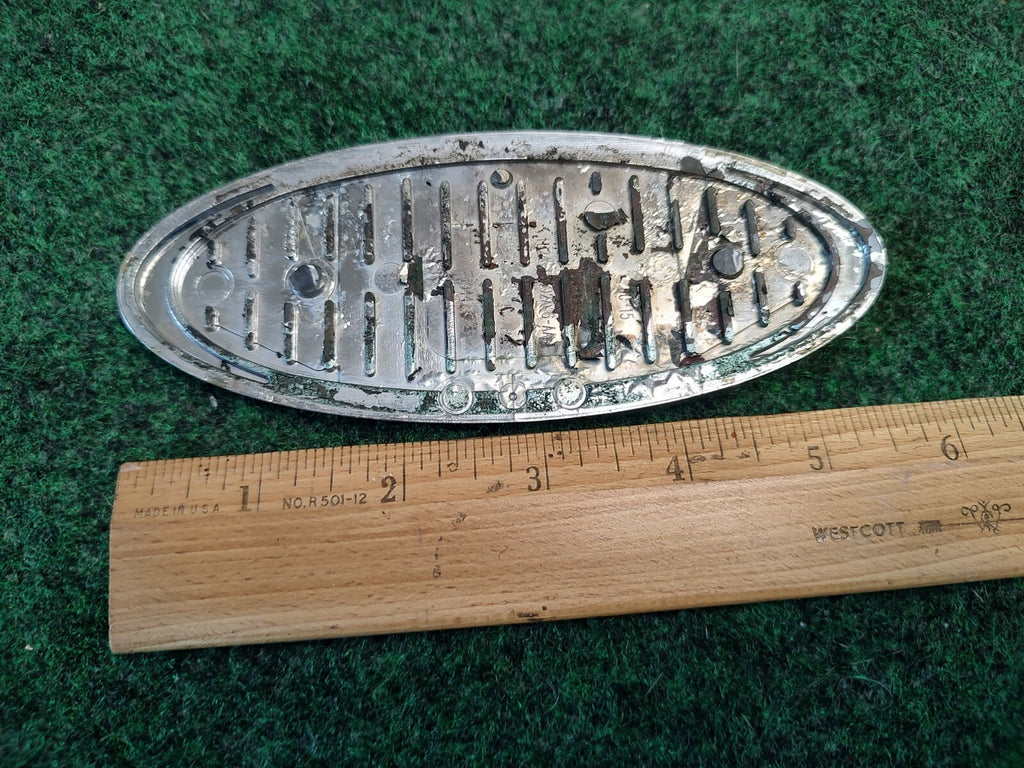 FORD EXPLORER CIRCA '03 REAR BLUE OVAL EMBLEM 1L24 15402 A16 AA 2S8