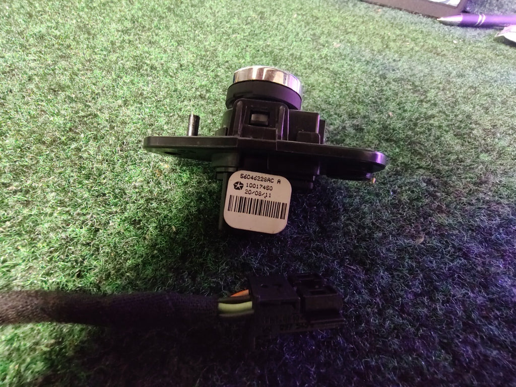 2011-2014 DODGE CHRYSLER REAR TRUNK LID RELEASE SWITCH BUTTON 56046228AC 6S2