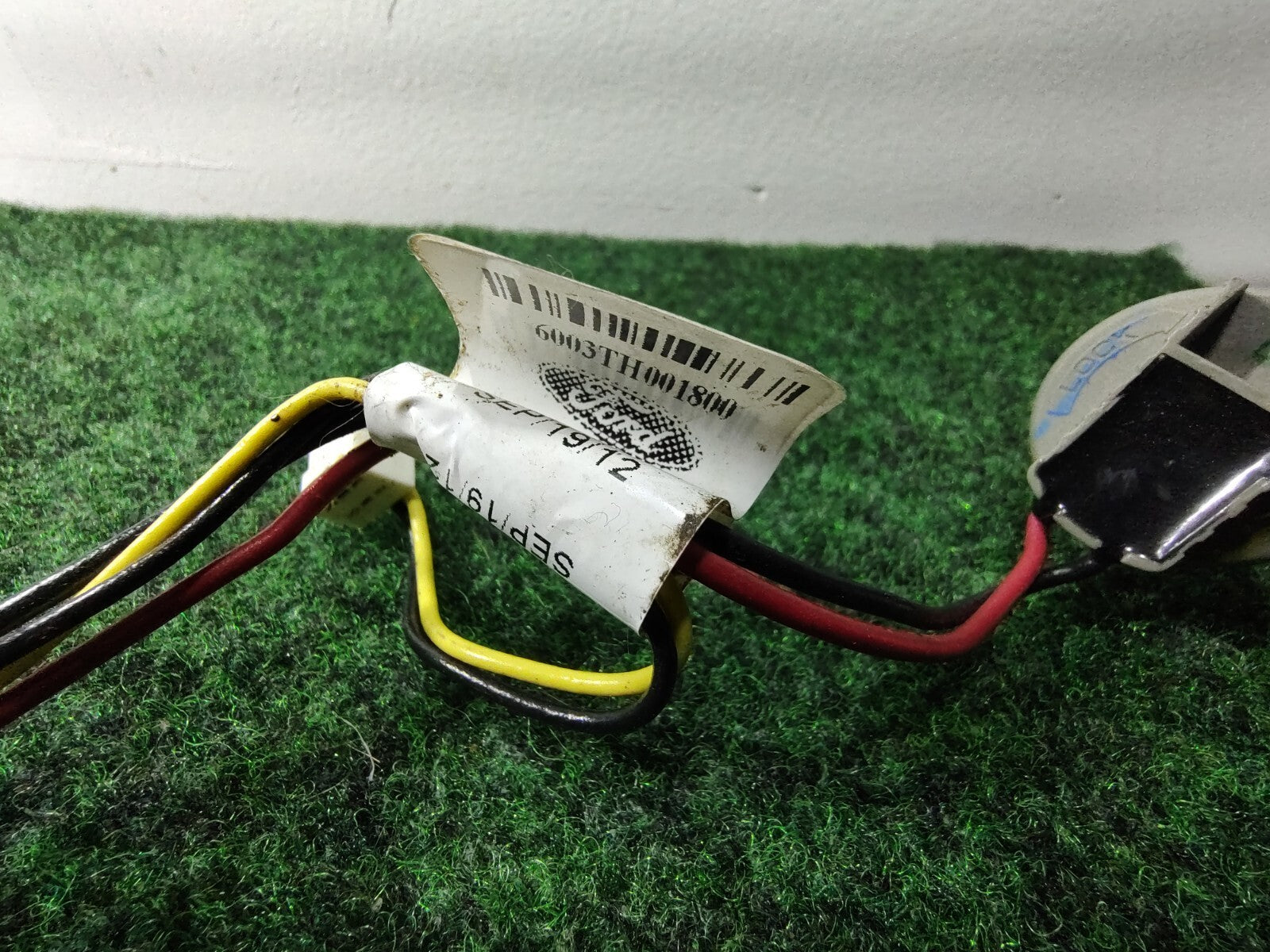 2013-2016 Ford Fusion RIGHT LEFT SIDE INNER TAILLIGHT LIGHT HARNESS WIRE 6S8
