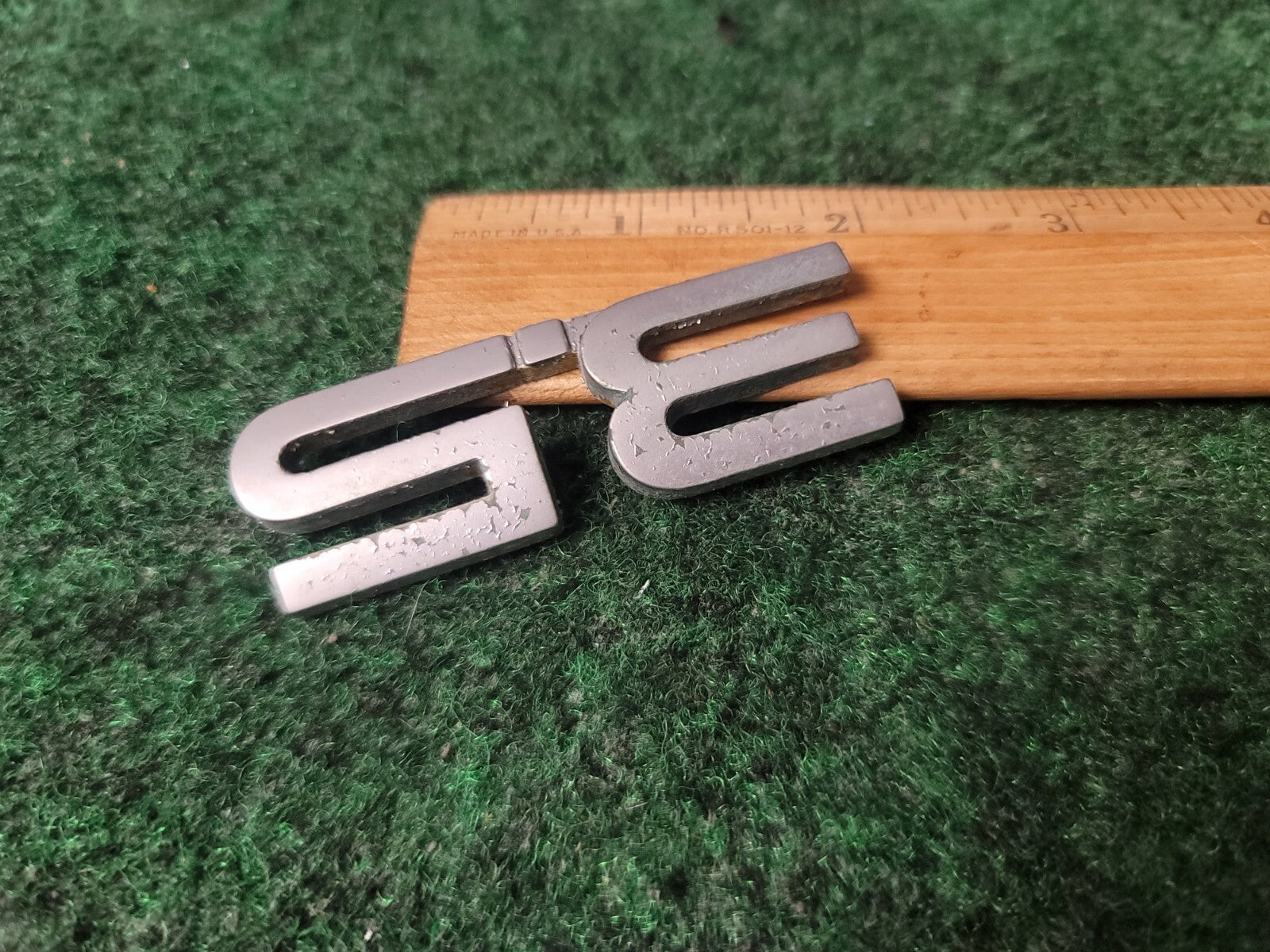 Unkown Make Model 3.5 REAR EMBLEM LOGO BADGE SIGN SYMBOL 5S5