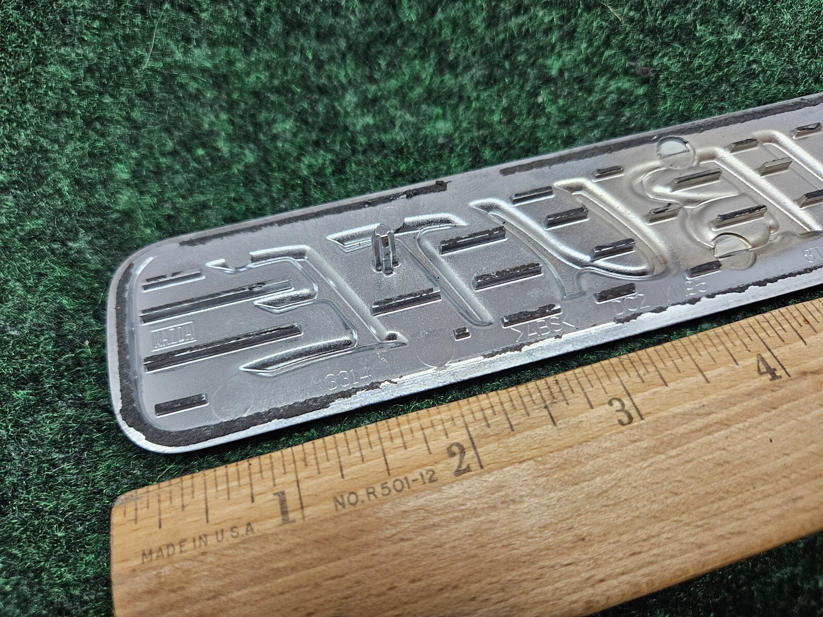 2008 Mazda Tribute Front Side Fender Door Emblem Nameplate ZZC052771 OEM GL1