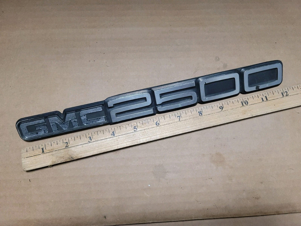 GMC SIERRA 2500 LEFT RIGHT SIDE DOOR  EMBLEM LOGO BADGE SIGN SYMBOL EL7